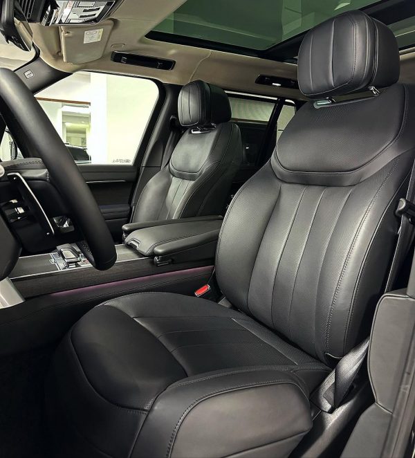 2023 LAND ROVER RANGE ROVER VOGUE P510e - Image 8