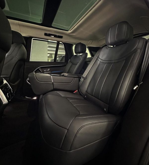 2023 LAND ROVER RANGE ROVER VOGUE P510e - Image 9