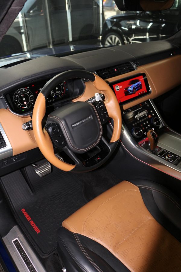 2019 LAND ROVER RANGE ROVER SPORT SVR - Image 13