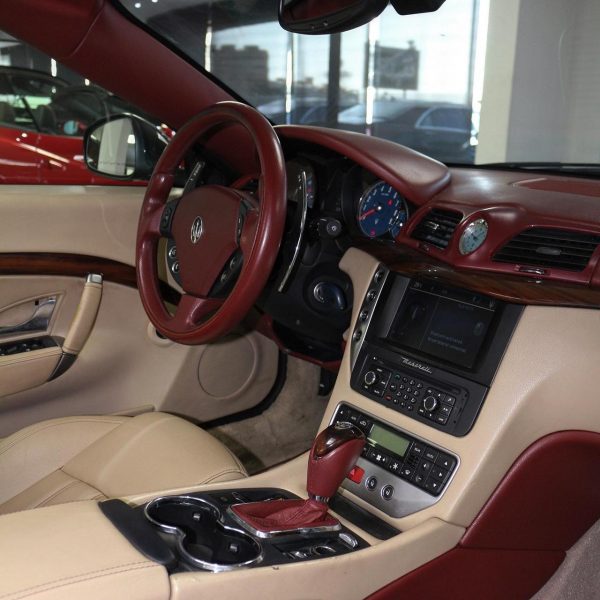 2011 Maserati GranCabrio - Image 8