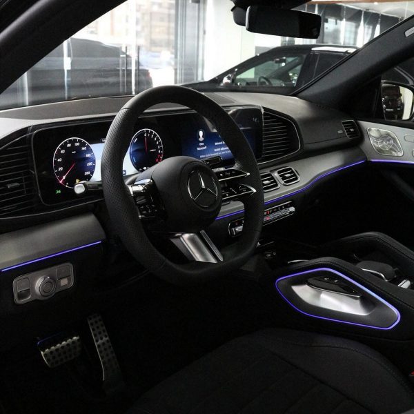 2024 Mercedes-Benz GLE 400e - Image 7