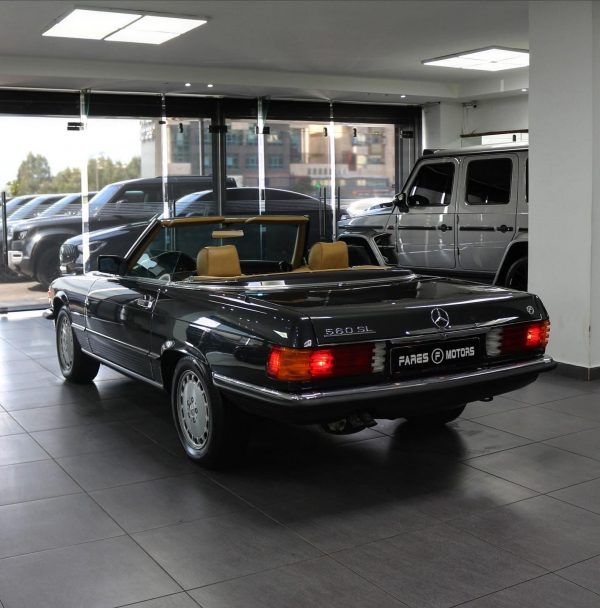 1986 Mercedes-Benz 560SL - Image 5