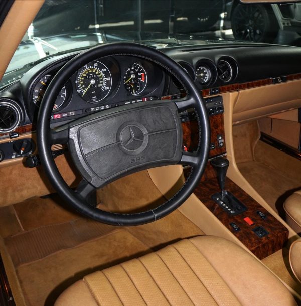 1986 Mercedes-Benz 560SL - Image 8