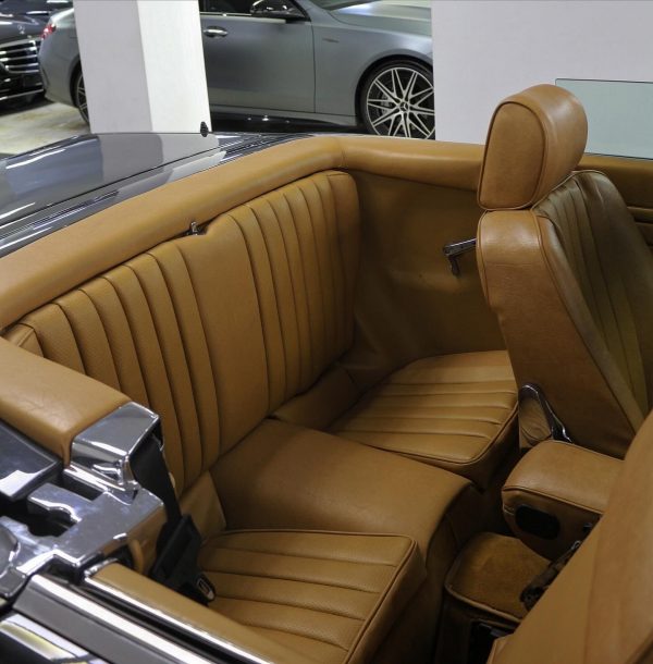 1986 Mercedes-Benz 560SL - Image 10