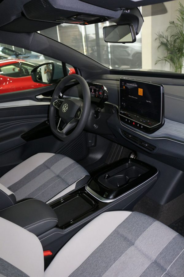 2023 Volkswagen ID.4 Crozz - Image 8