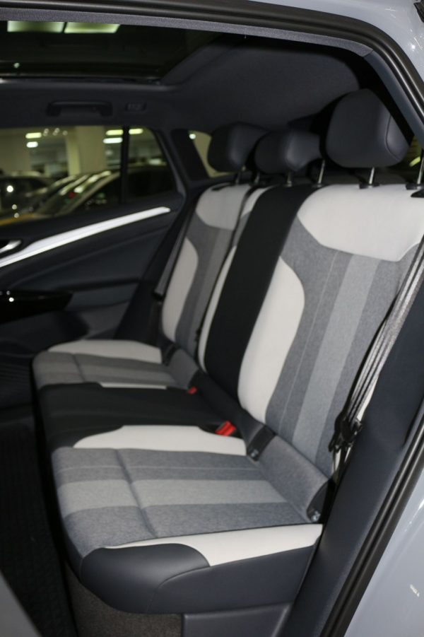 2023 Volkswagen ID.4 Crozz - Image 9