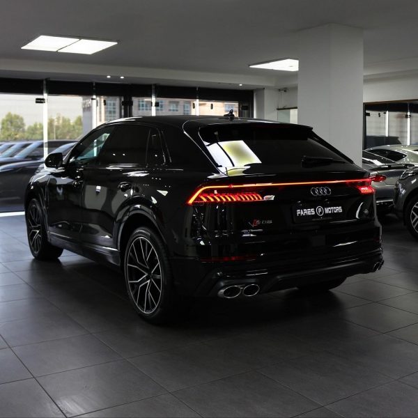 2023 Audi SQ8 - Image 4