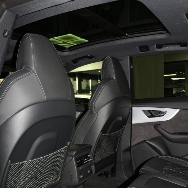 2023 Audi SQ8 - Image 10