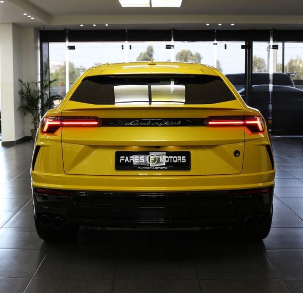 2022 Lamborghini Urus - Image 6