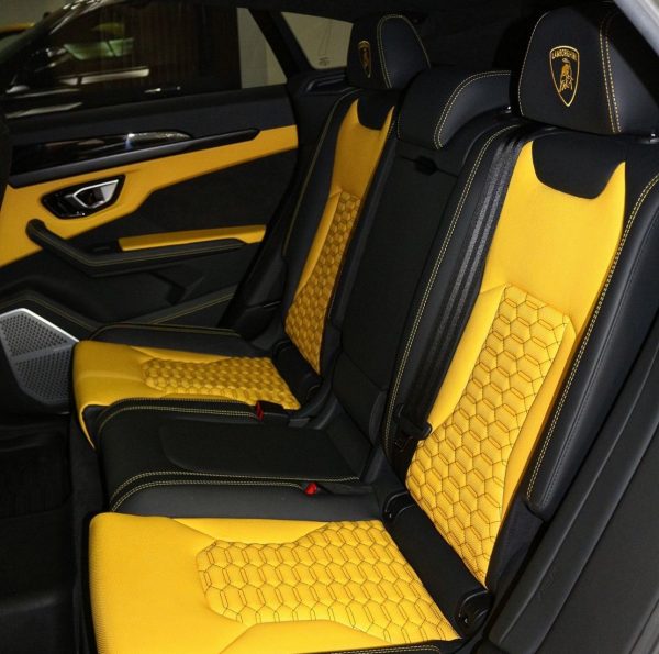 2022 Lamborghini Urus - Image 10