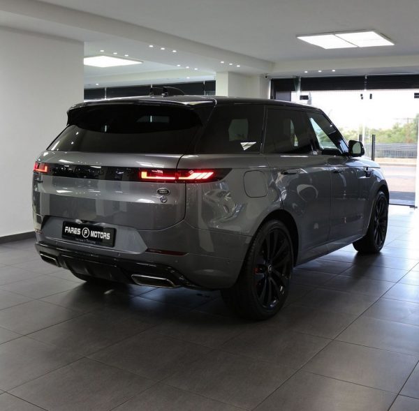 2023 Range Rover Sport P440 HSE - Image 6