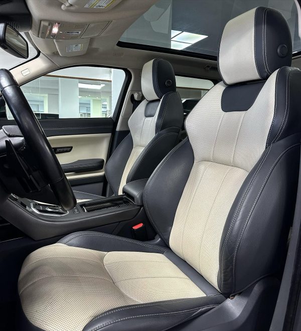 2019 Land Rover Range Rover Evoque - Image 8
