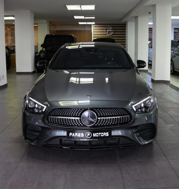 2022 Mercedes-Benz E200