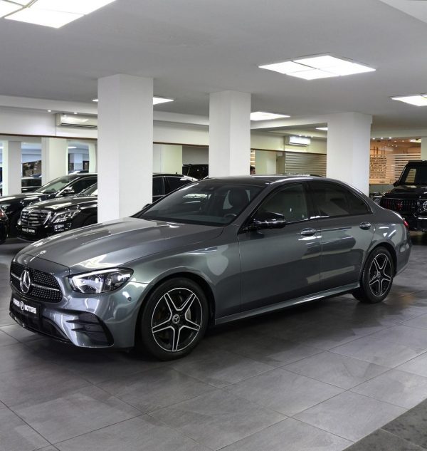 2022 Mercedes-Benz E200 - Image 3