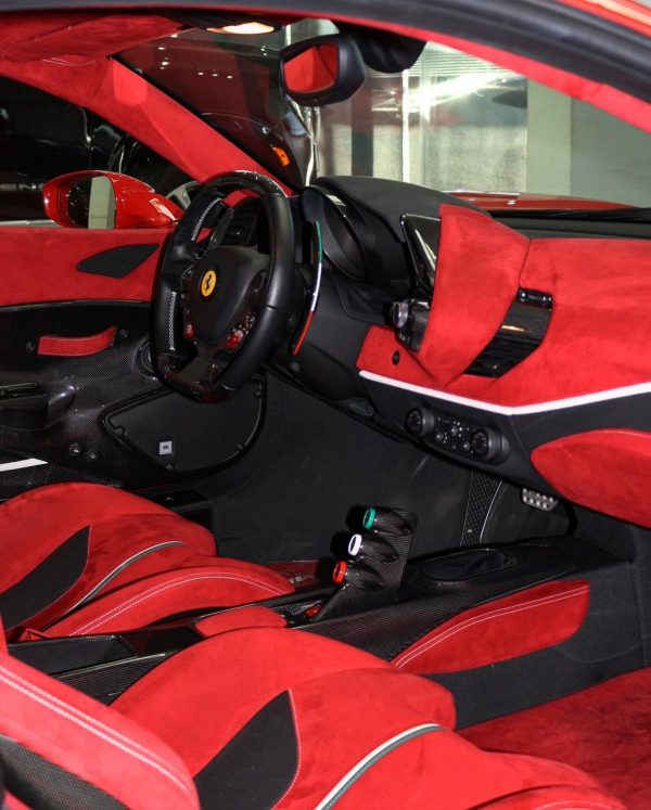 2022 Ferrari 488 Pista - Image 8