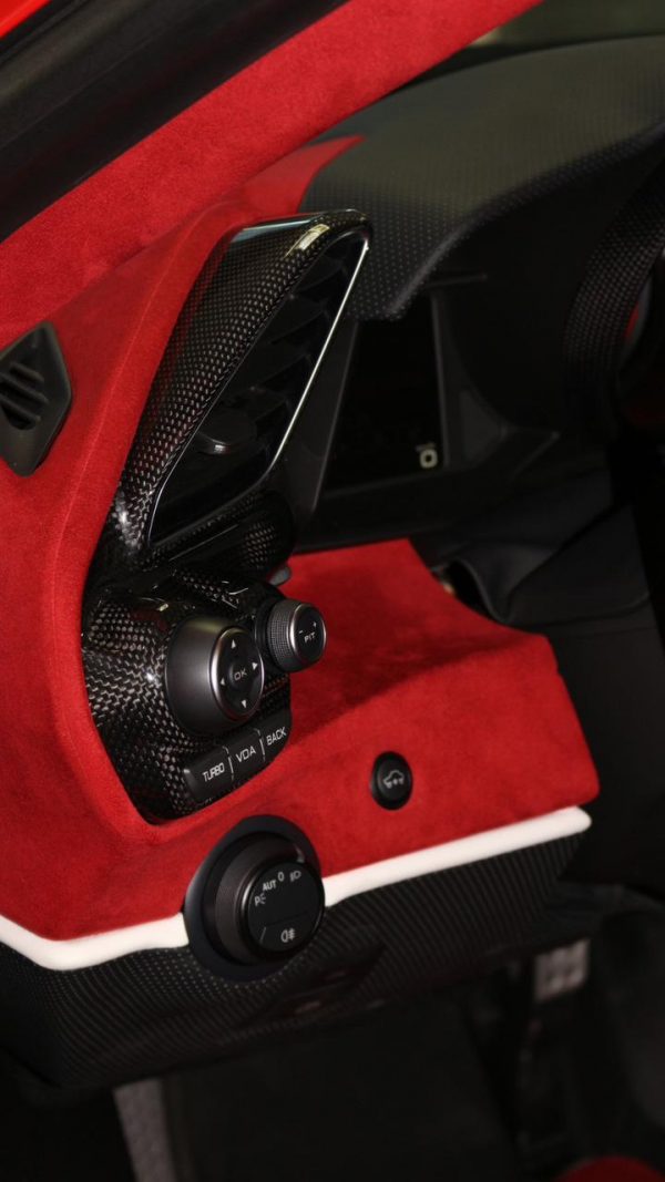 2022 Ferrari 488 Pista - Image 13