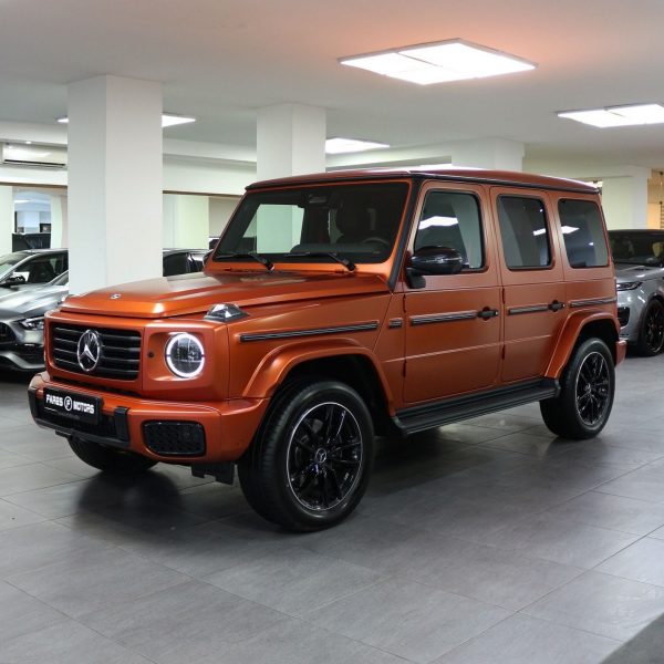 2025 Mercedes-Benz G500 - Image 2
