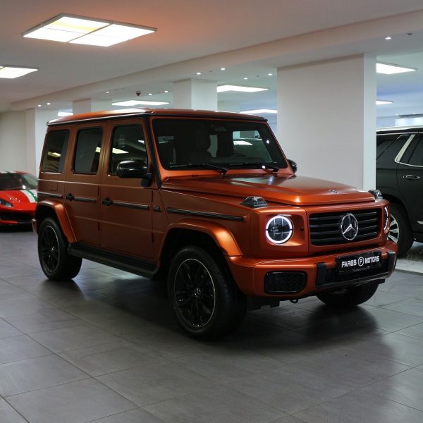 2025 Mercedes-Benz G500 - Image 4