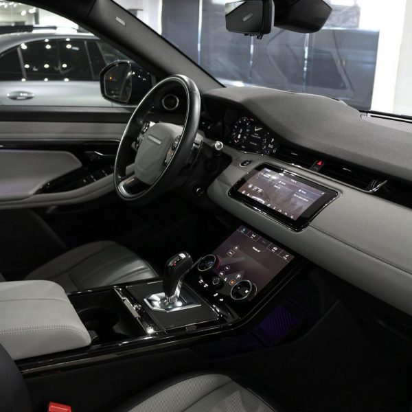 2020 Range Rover Evoque R-Dynamic - Image 7