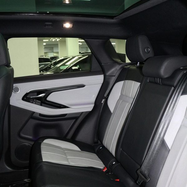 2020 Range Rover Evoque R-Dynamic - Image 8