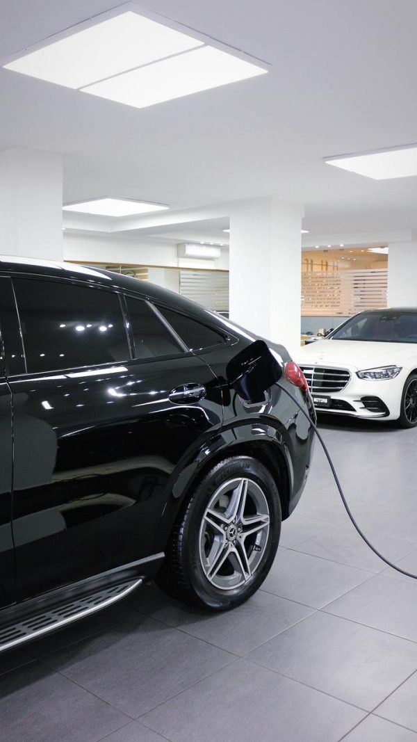 2024 Mercedes-Benz GLE 400e 4MATIC - Image 9