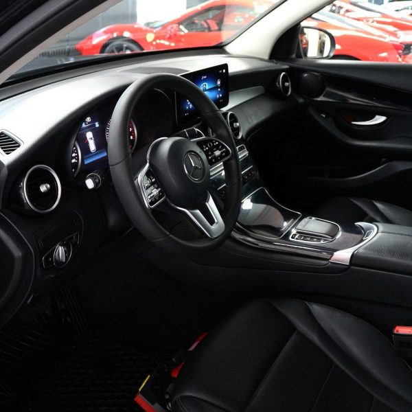 2020 Mercedes-Benz GLC 200 - Image 7