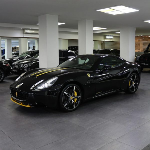 2013 Ferrari California - Image 4