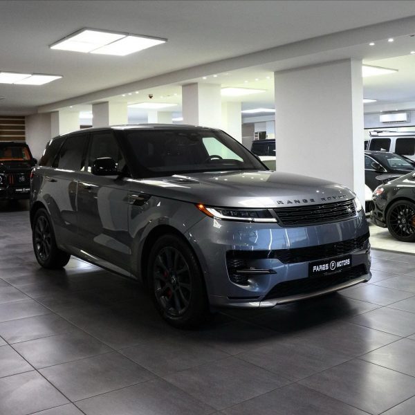 2023 Range Rover Sport P400 - Image 3