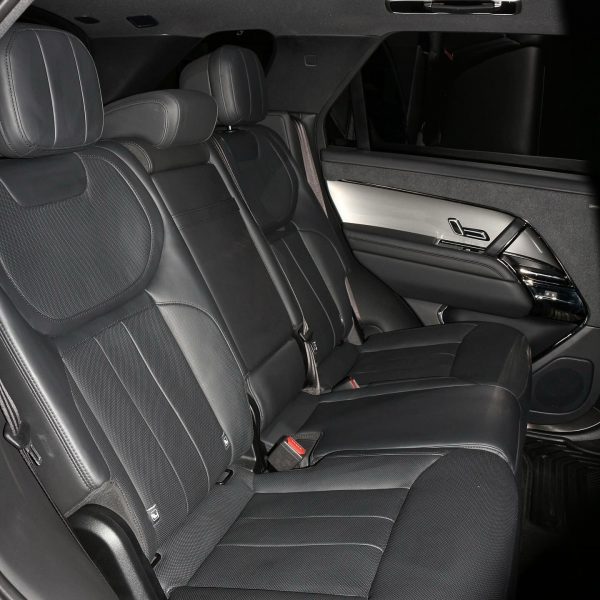 2023 Range Rover Sport P400 - Image 10