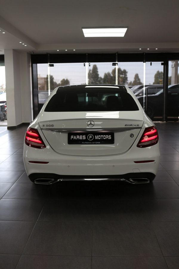 2017 Mercedes-Benz E300 - Image 3