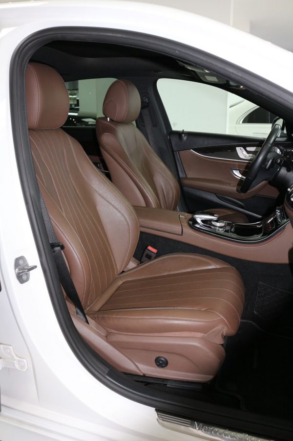 2017 Mercedes-Benz E300 - Image 9