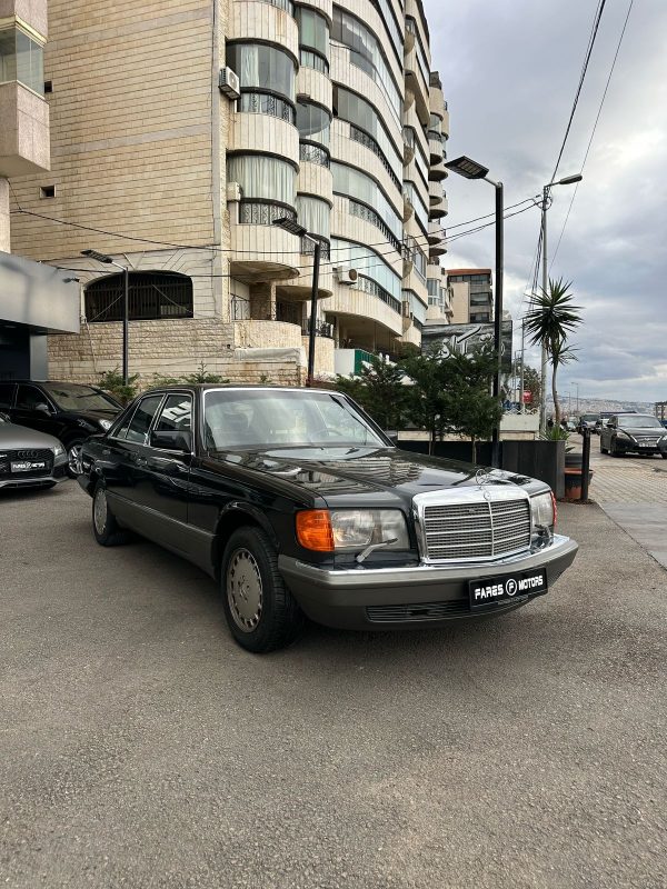 1989 Mercedes-Benz 560SE - Image 3