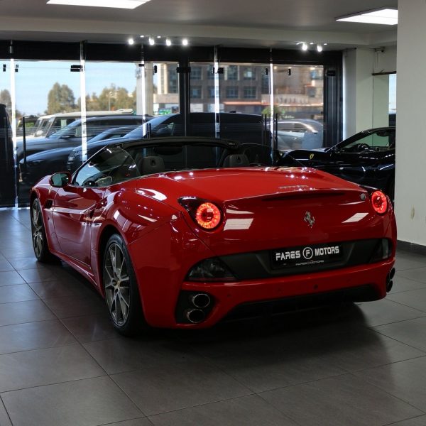 2012 Ferrari California - Image 7