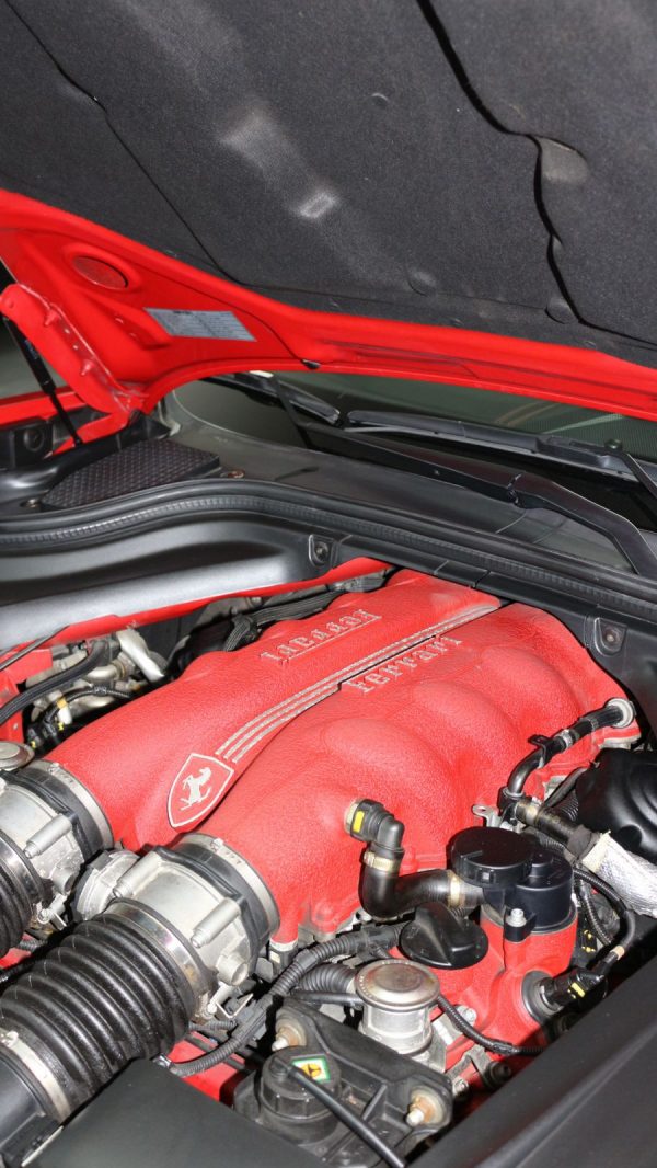 2012 Ferrari California - Image 11