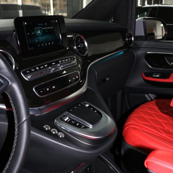 2021 Mercedes-Benz V250 Brabus - Image 11