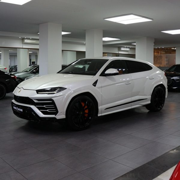 2022 Lamborghini Urus - Image 4