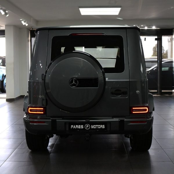 2025 Mercedes-Benz G500 - Image 5