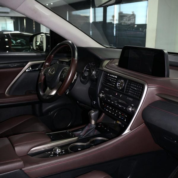 2020 Lexus RX 450h - Image 8