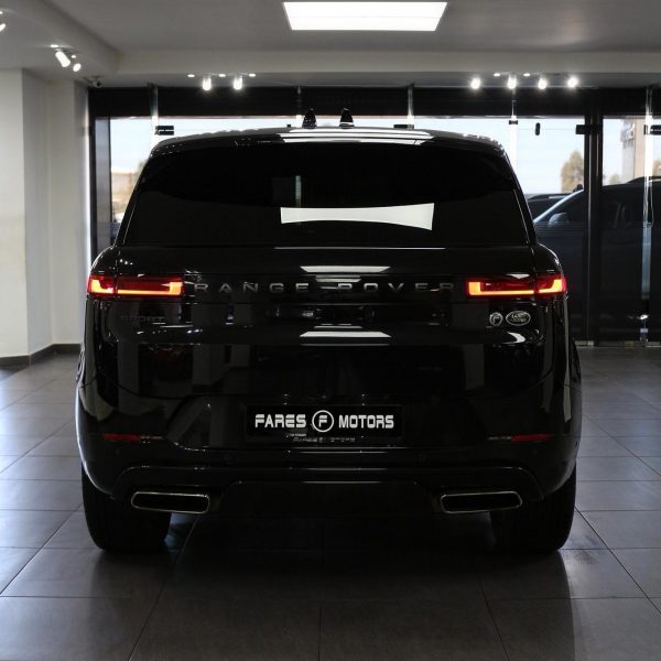 2023 Range Rover Sport P400 SE Dynamic - Image 3