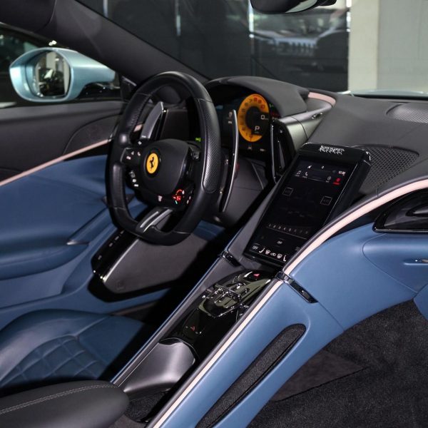 2022 Ferrari Roma - Image 11