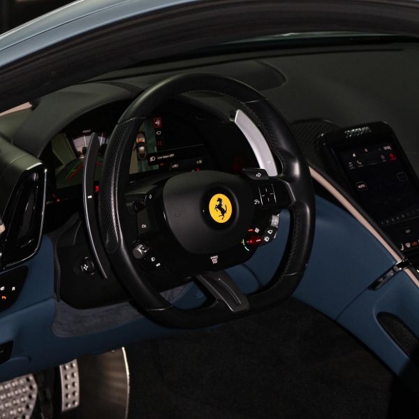 2022 Ferrari Roma - Image 12