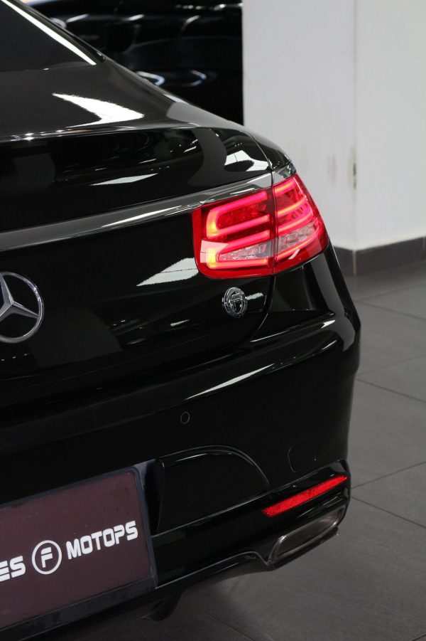 2015 Mercedes-Benz S550 Coupe - Image 9