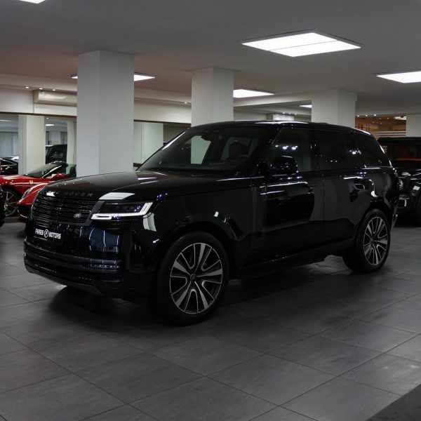 2025 Range Rover Vogue P460 - Image 6