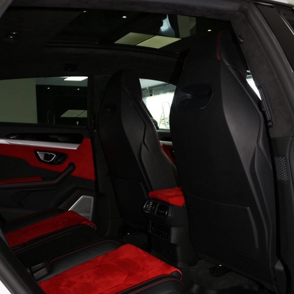2019 Lamborghini Urus - Image 8