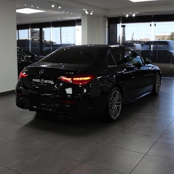 2023 Mercedes-Benz C43 AMG - Image 3
