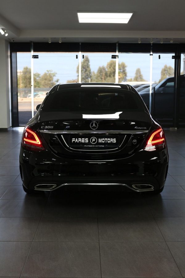 2019 Mercedes-Benz C300 4MATIC - Image 2
