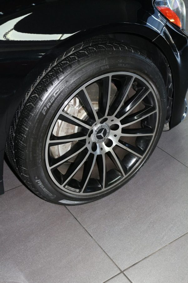 2019 Mercedes-Benz C300 4MATIC - Image 8