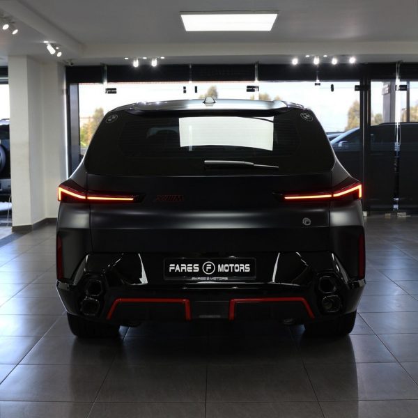 2024 BMW XM - Image 9