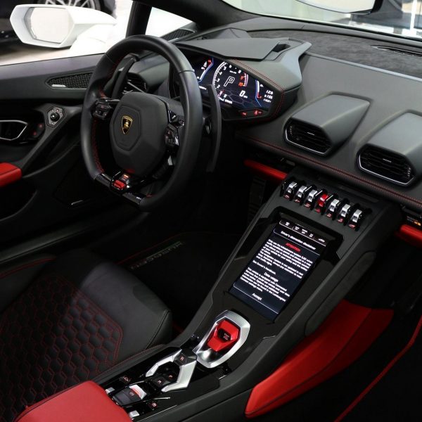2022 Lamborghini EVO Spyder - Image 10