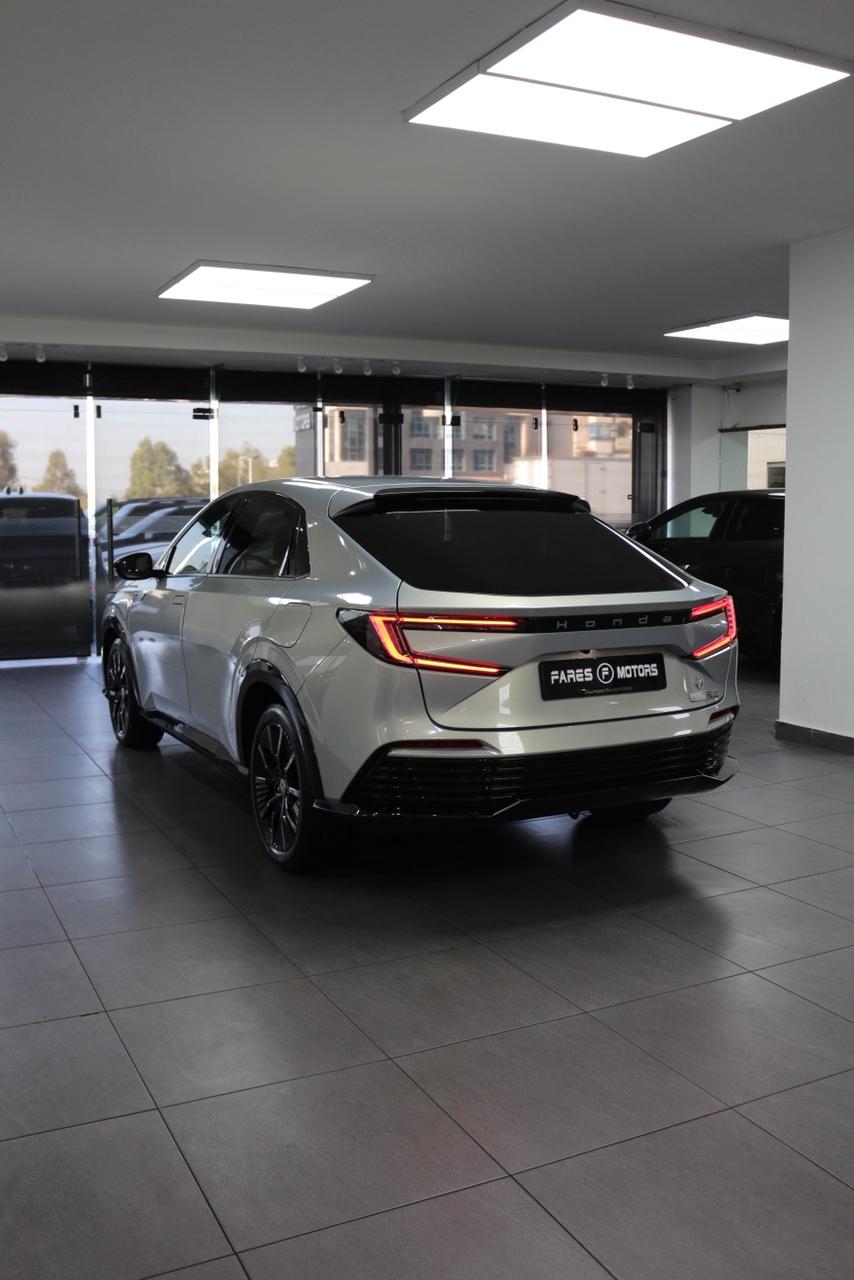 2025 Honda e:NP2 - Image 3